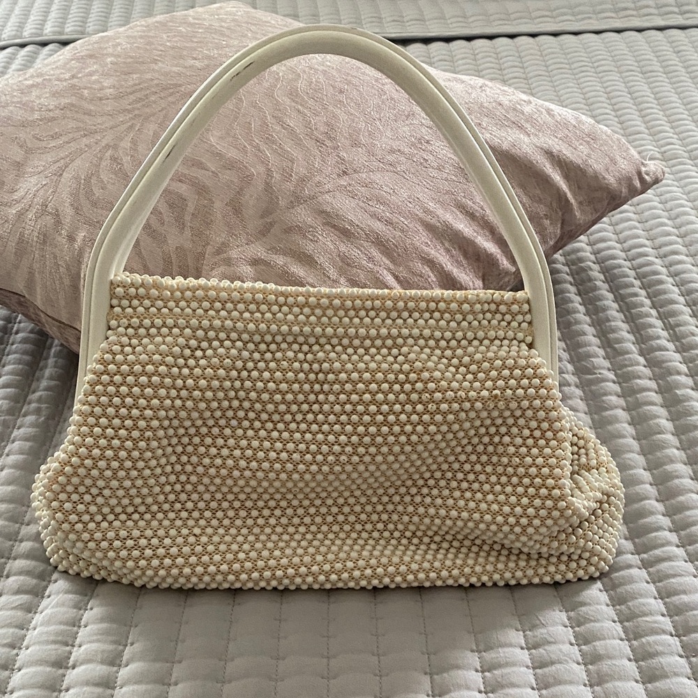 Elegant Cream Beaded Handbag